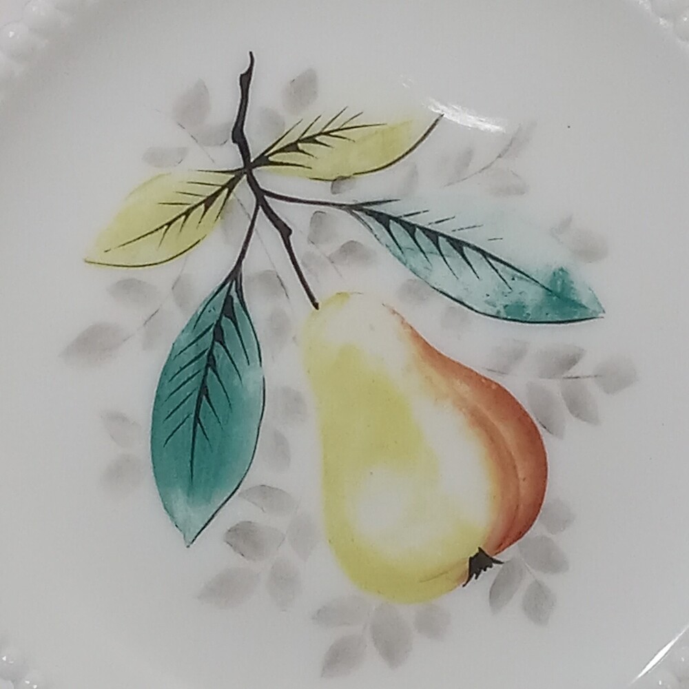 White Milk Glass Painted Fruit Decorative Beaded Plates 7 in  PEAR APPLE - Picture 2 of 7